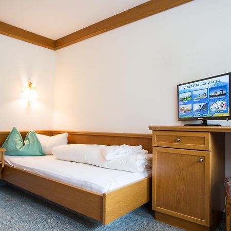 Alpenresidenz Ballunspitze - Kinderhotel Galtür Pokój zdjęcie